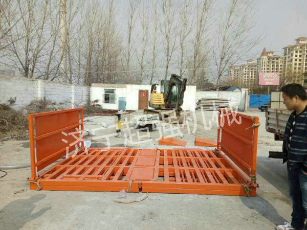 超強(qiáng)100T免基礎(chǔ)洗車機(jī)